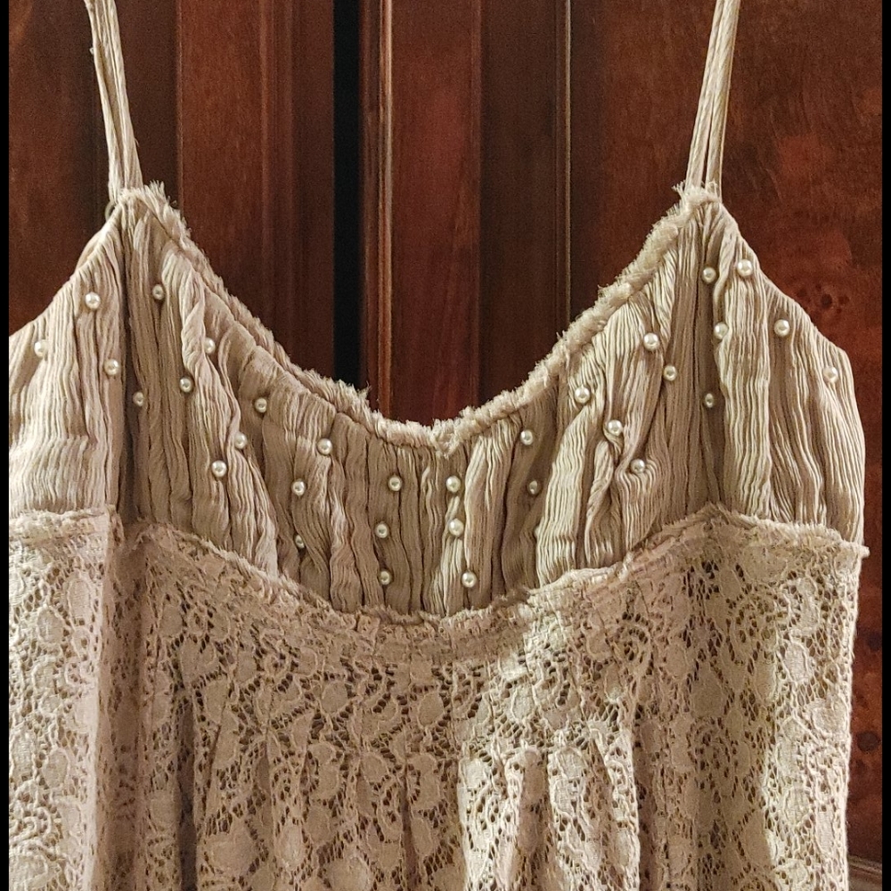 Dress - Picture 2 of 3